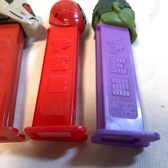 Lot of 7 Vintage Pez Dispensers hockey, Spider-Man , Hulk, Dr. Strange Bugz - Picture 7 of 10